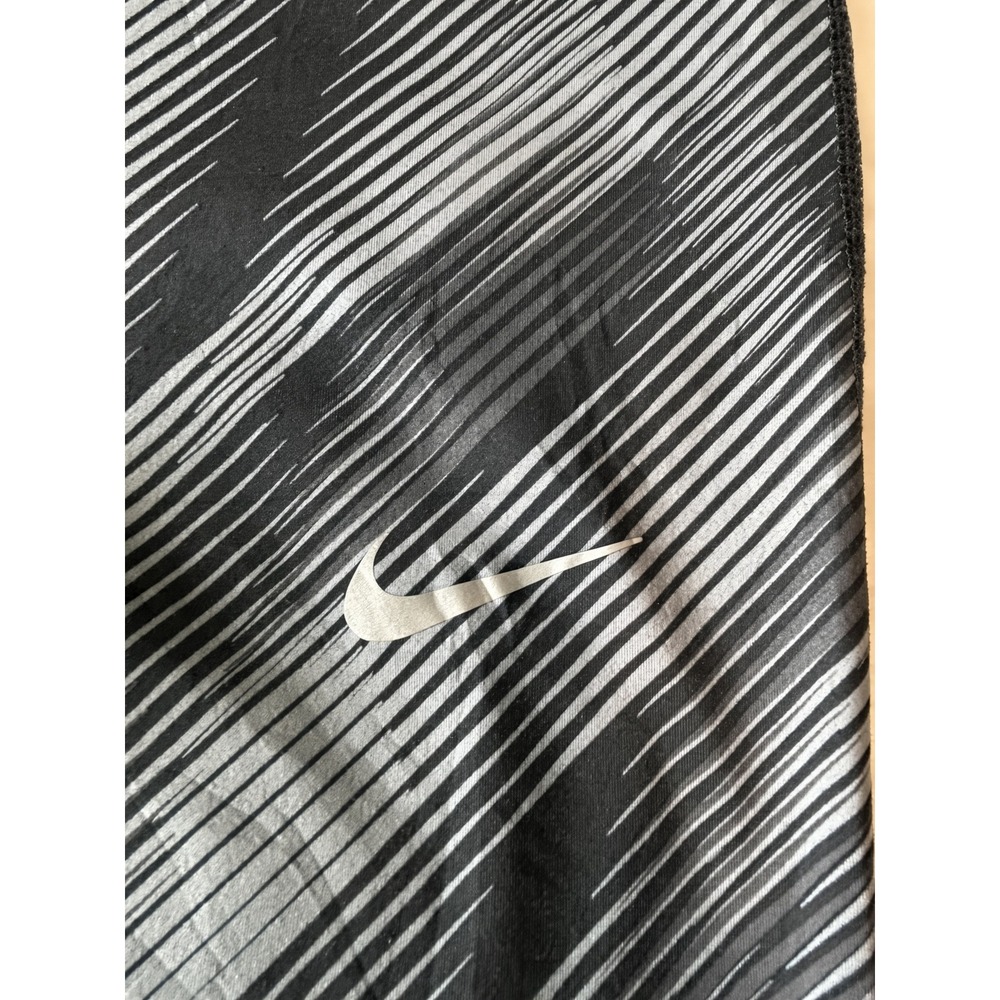 Nike Dri-FIT Womens Running Crop Tights Gray Black Print 938632-010 Size S - Picture 4 of 10